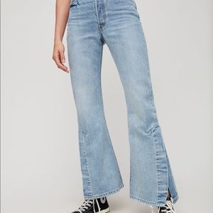 Rib cage split Flare denim Levi’s